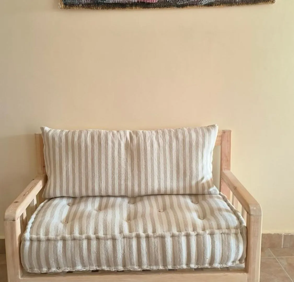 אסאוירה Moga Appartement
